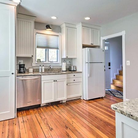 Mystic Refuge With Patio Less Than 1 Mi To Downtown! Esterno foto
