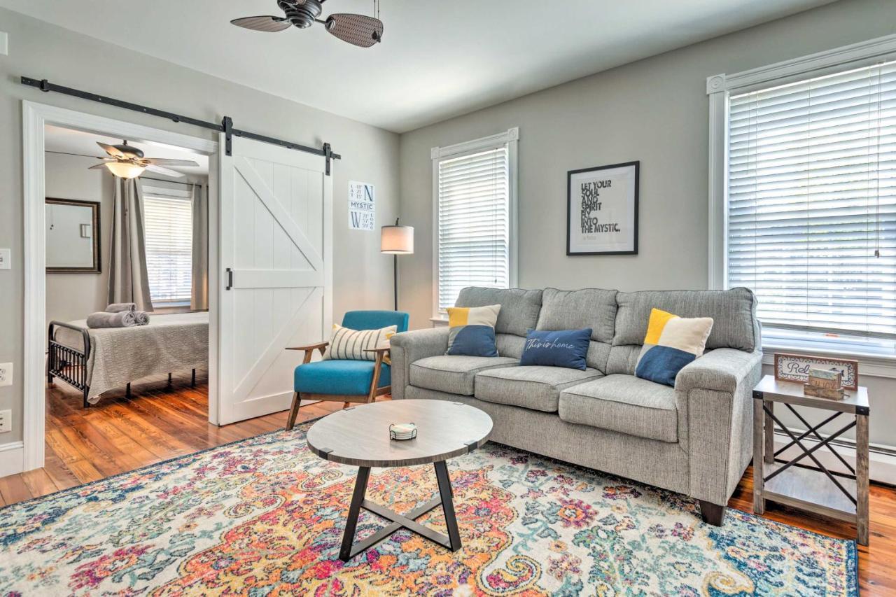 Mystic Refuge With Patio Less Than 1 Mi To Downtown! Esterno foto